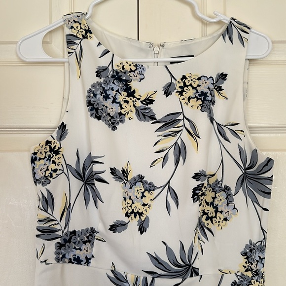 Ann Taylor Factory Sleeveless Floral Dress Size 6 - Picture 2 of 4